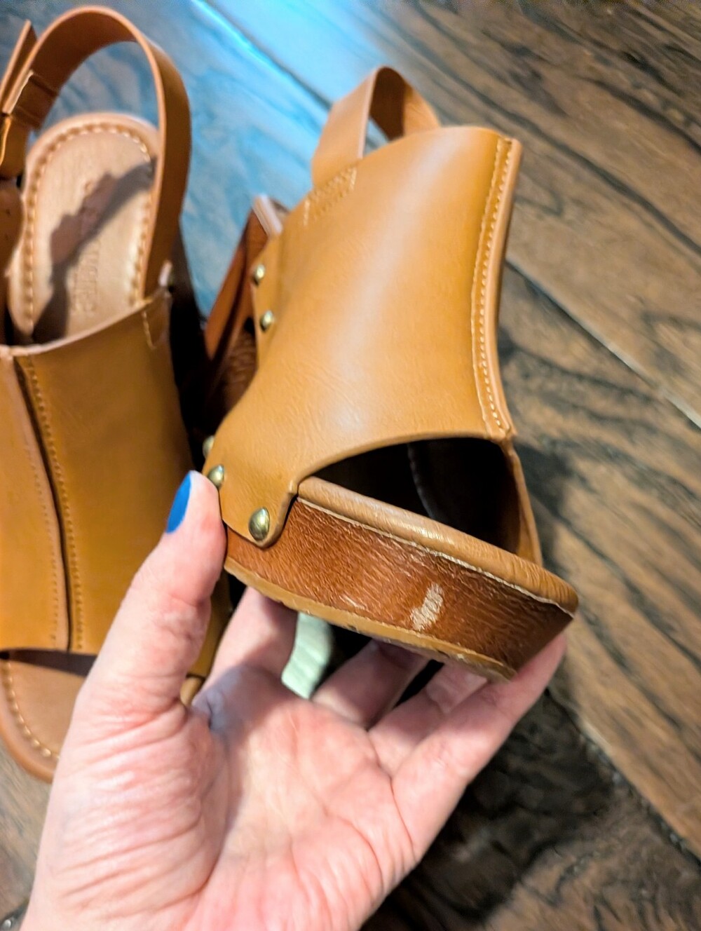 Cushionaire Women's Slingback Sandals - Picture 9 of 10